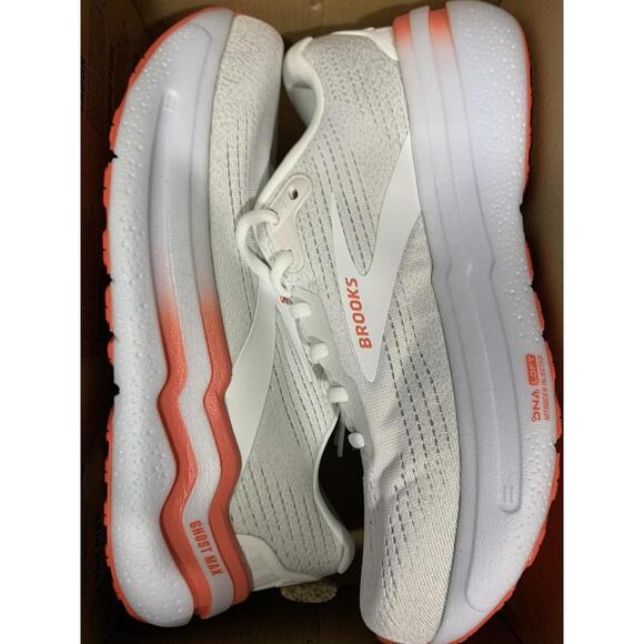 Brooks Ghost Max 2 Running Shoe White Hot coral Orange Women Size 8 - Picture 6 of 9